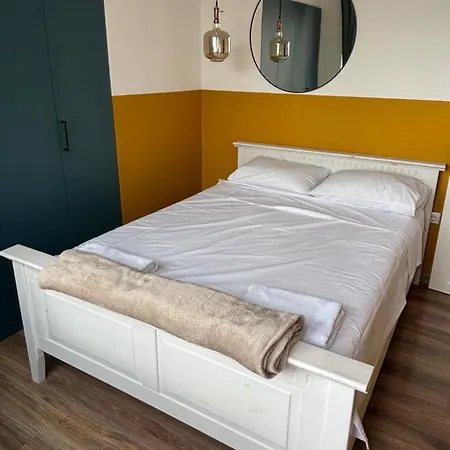 Apartment Cozy Corner In - Free Parking