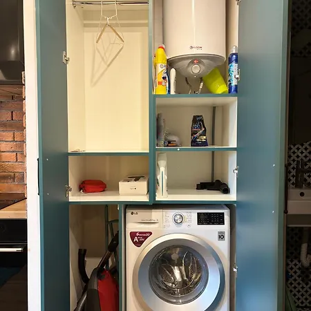 Apartment Cozy Corner In - Free Parking *
