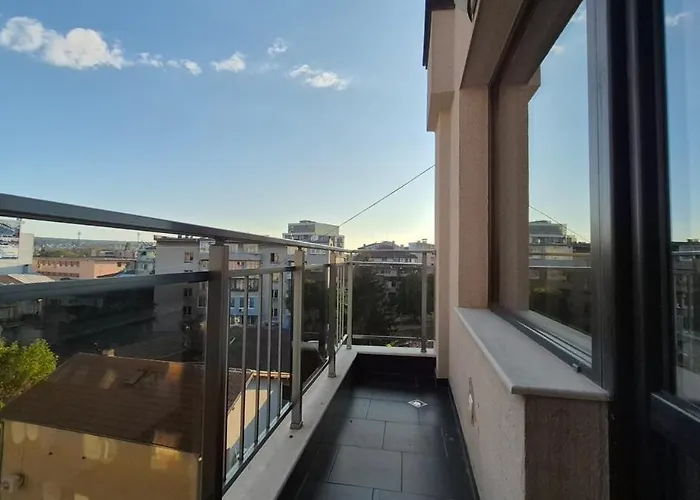 Cozy Corner In - Free Parking شقة