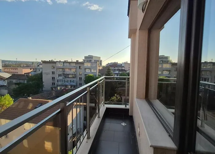 Cozy Corner In - Free Parking شقة فارنا